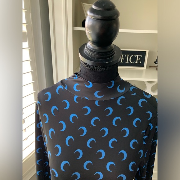 Moon Patterned Print Long Sleeve Cowl Neck Shirt Black Blue Women’s Size Medium - Picture 6 of 9